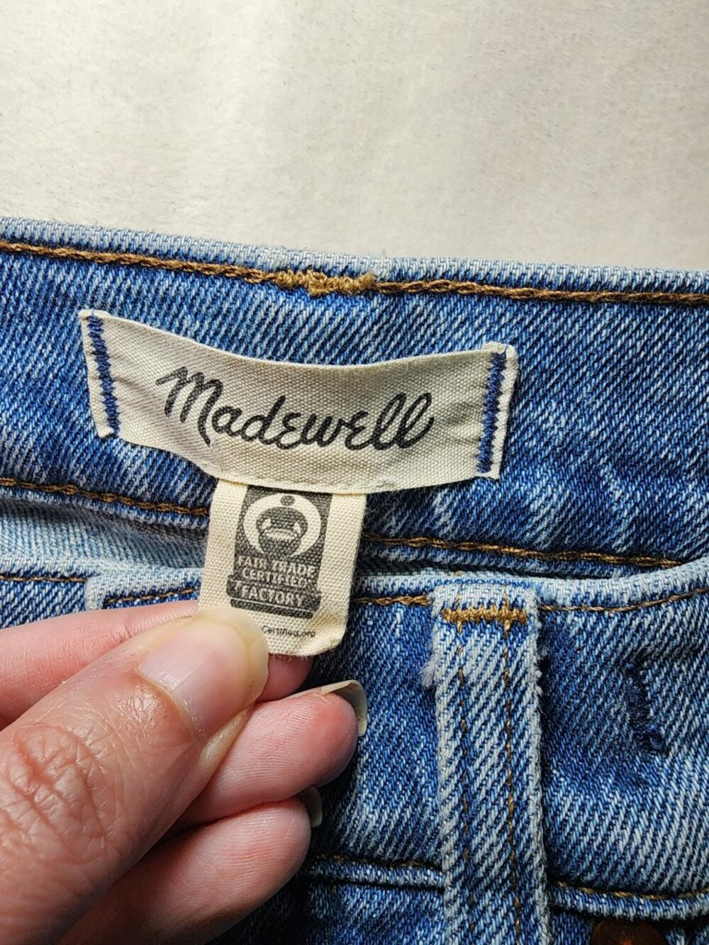 Madewell The Perfect Vintage Jean NA917 Size 26 High Rise Light Wash - Picture 4 of 13